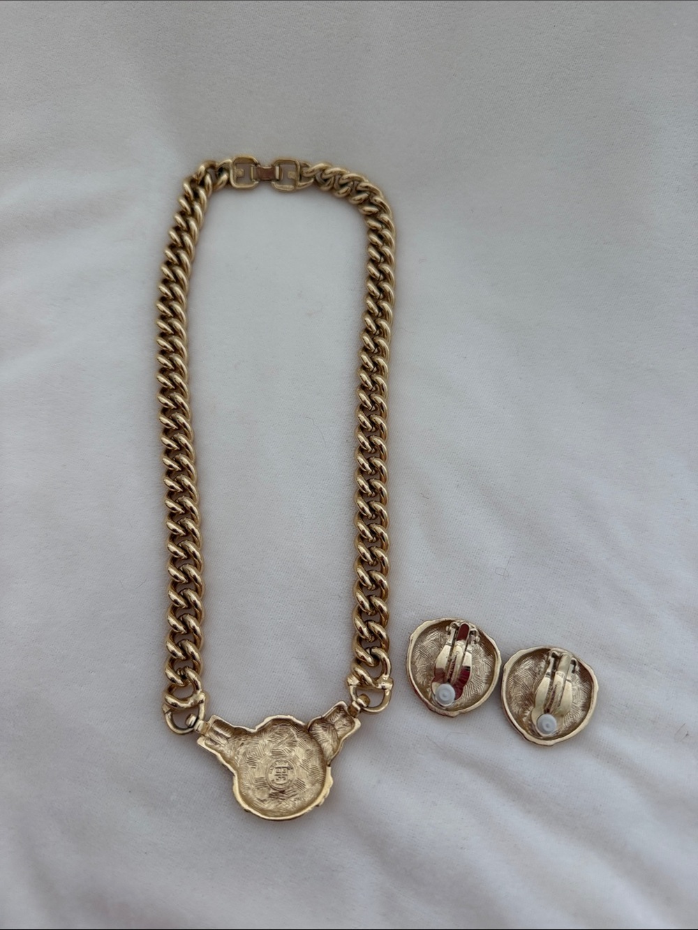 Givenchy Gold Chain Necklace with Black Logo Medallion and Matching Earrings - Picture 6 of 10